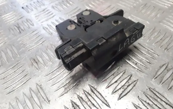 Renault Laguna II Tailgate/trunk/boot lock/catch/latch 8200000897
