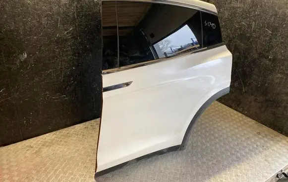 Tesla Model X Rear door