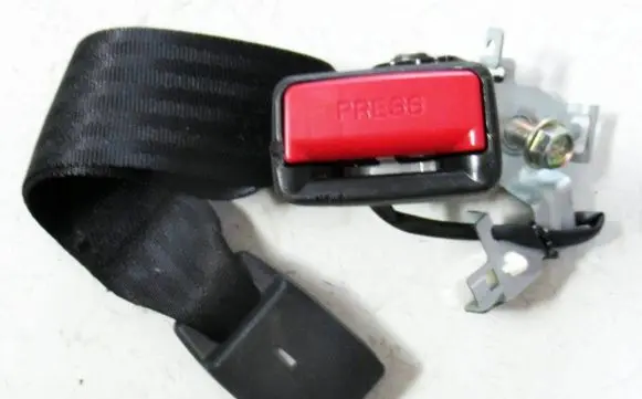 Mazda CX-5 II Middle seatbelt buckle (rear) BAF140147T 1DUKP