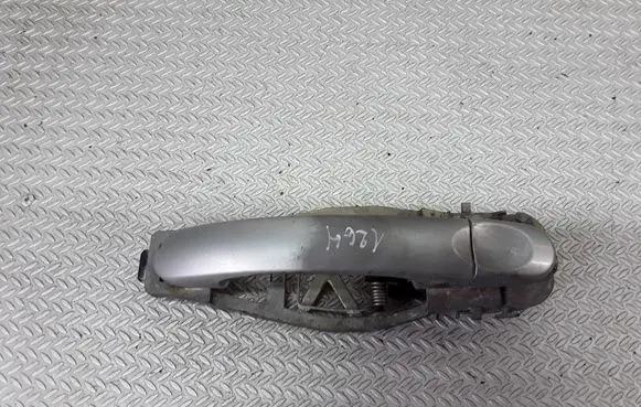 Volkswagen Touran I Rear door exterior handle 1T0837885