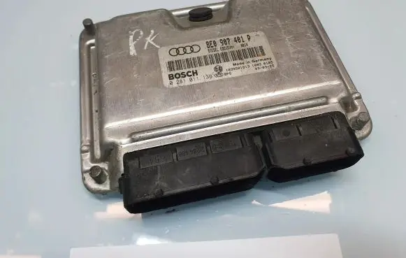 Audi A6 S6 C5 4B Engine control unit/module 8E0907401P 0281011136