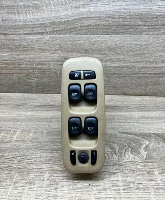 Volvo V70 Electric window control switch 30739077