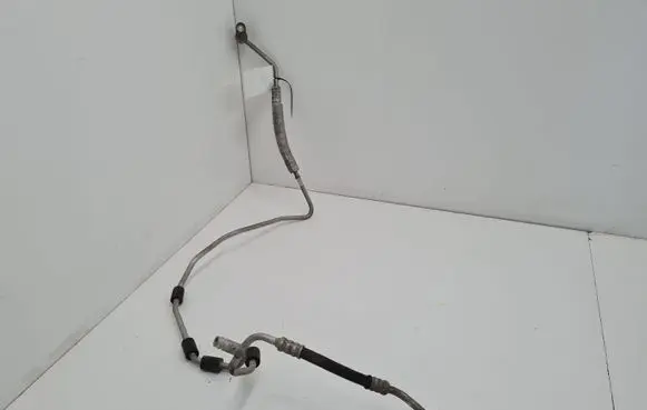 Volkswagen Touran I Air conditioning (A/C) pipe/hose 1T0820741S