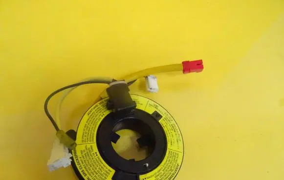 Mitsubishi Space Star Airbag slip ring squib (SRS ring) 