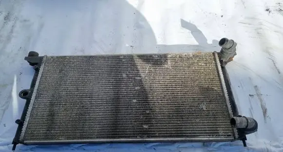 Ford Galaxy Coolant radiator 7M3121253B