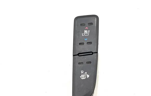 KIA Optima Seat heating switch 937302T100