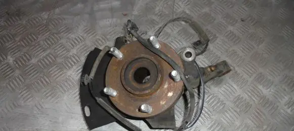 Hyundai i40 Front wheel hub spindle knuckle