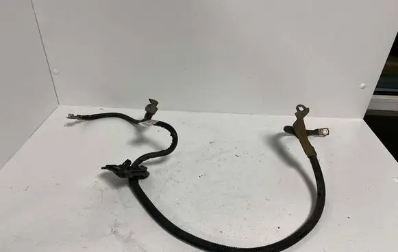 Positive cable (battery)