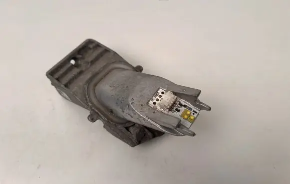 BMW 7 F01 F02 F03 F04 LED ballast control module 7619702250 7253160299
