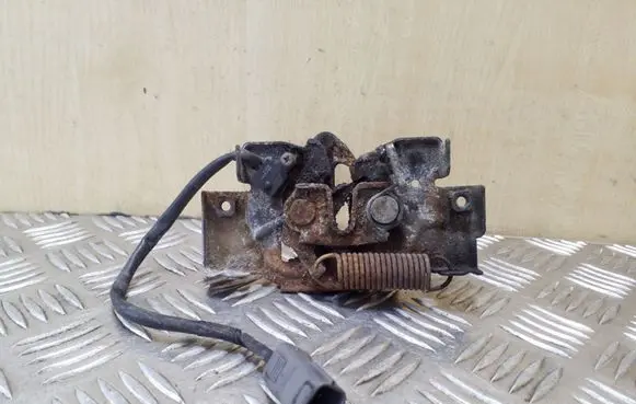 Mazda 3 I Engine bonnet/hood lock/catch ABJ19181