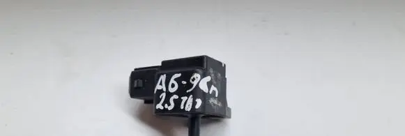 Audi A6 S6 C5 4B Air pressure sensor 046130385A