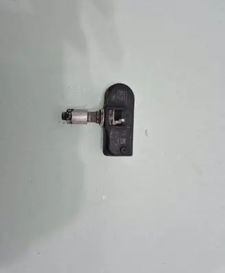Peugeot 407 Tire pressure sensor 9673198580