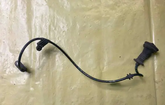 Mercedes-Benz B W245 ABS brake wheel speed sensor A1695401217