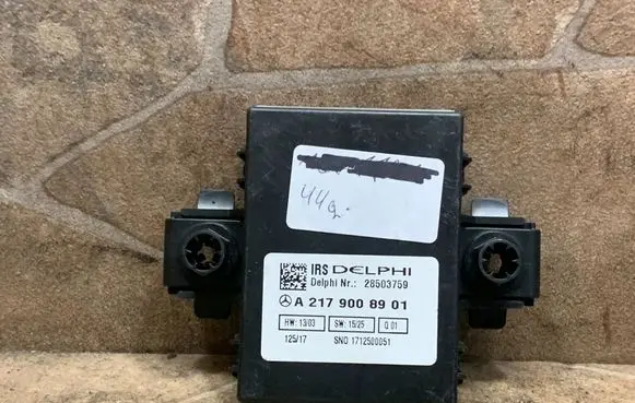 Mercedes-Benz CLS C218 X218 Fuel injection pump control unit/module A2179008901
