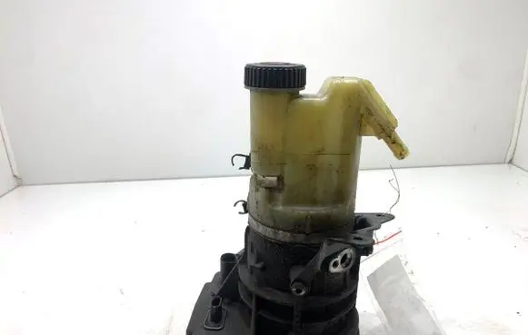 Opel Movano B Power steering pump A0035423
