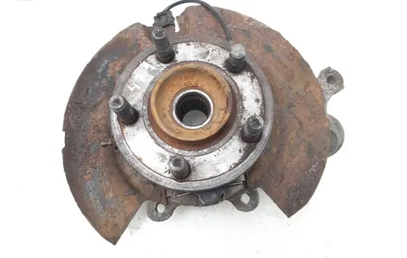 Chrysler 300 - 300C Rear wheel hub