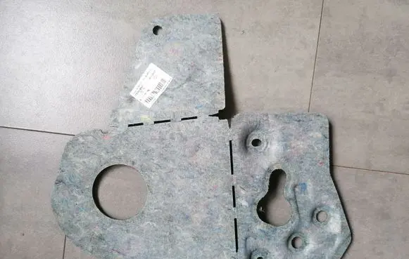 Renault Trafic III (X82) Engine bonnet/hood sound/heat insulation 679700041R