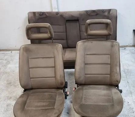 Seat set