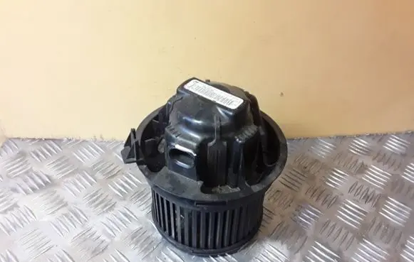 Peugeot 207 Heater fan/blower N102097A