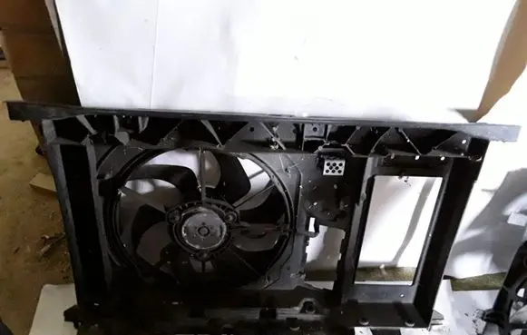 Citroen C4 Grand Picasso Electric radiator cooling fan 58574780 9658574780 9658575680