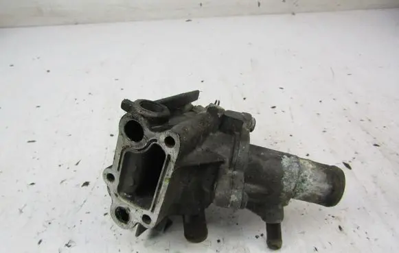 Renault Megane I Thermostat housing 