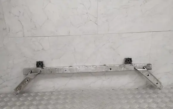 Top upper radiator support slam panel