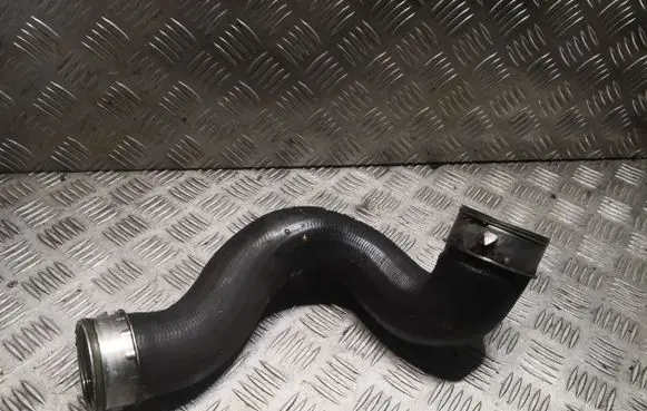 Mercedes-Benz C W203 Intercooler hose/pipe 2035282182 A2035282182