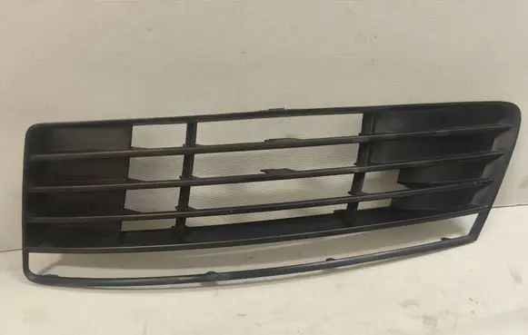 Audi Q7 4L Front bumper lower grill 4L0807697