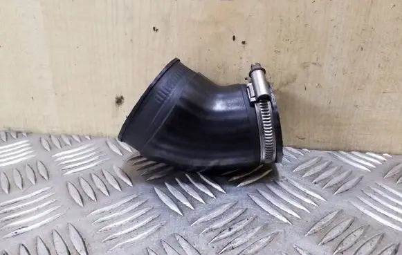 Opel Frontera B Intercooler hose/pipe