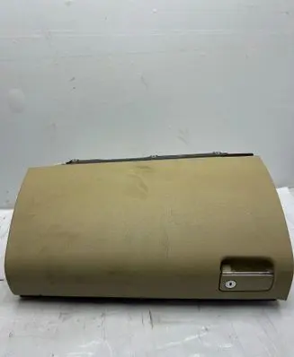 Mercedes-Benz GL X164 Glove box A1646890208 18112273