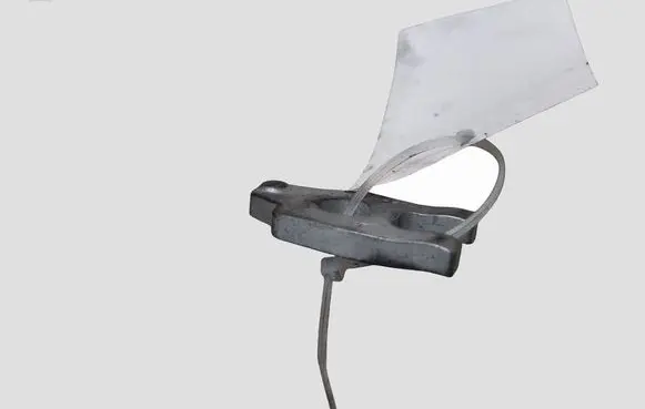 Nissan Qashqai Fuel Injector clamp holder