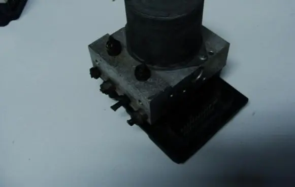 BMW 5 E60 E61 ABS Pump 0265950376