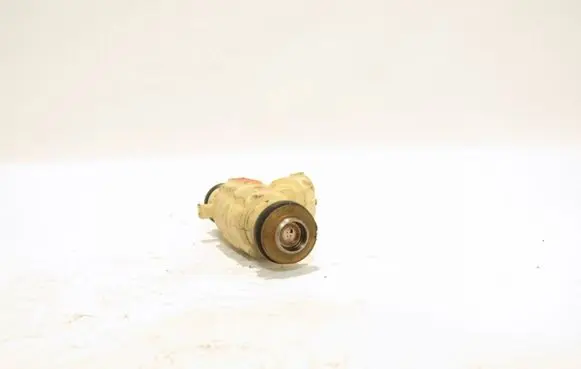 KIA Carens I Fuel injector 9260930013