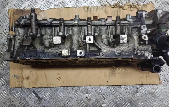 Renault Scenic I Engine head 035929