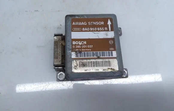 Audi A6 S6 C4 4A Airbag control unit/module 0285001037