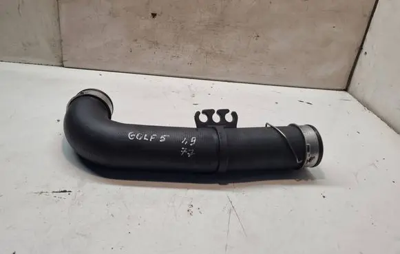 Volkswagen Golf V Intercooler hose/pipe XF18349
