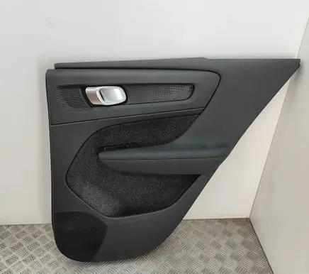 Volvo XC40 Rear door card panel trim 31407710