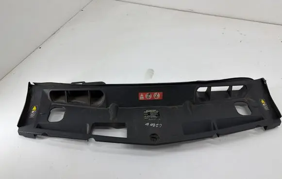 Mercedes-Benz C W204 Top upper radiator support slam panel A2045000155