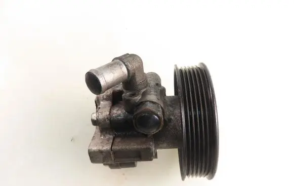 Chevrolet Cruze Power steering pump