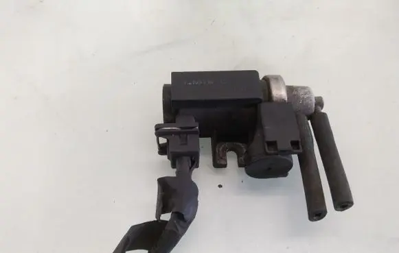 KIA Sorento Turbo solenoid valve 03T317