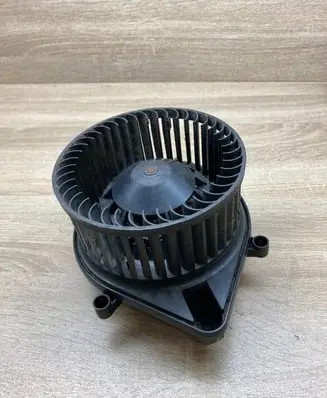 Audi A4 S4 B7 8E 8H Heater fan/blower 8E1820021E