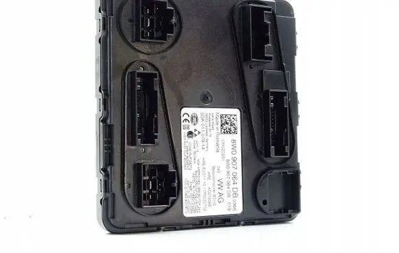 Audi A4 S4 B9 Comfort/convenience module 8W0907064EB