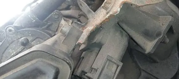 Chrysler 300 - 300C Glow plug pre-heat relay 0522140709
