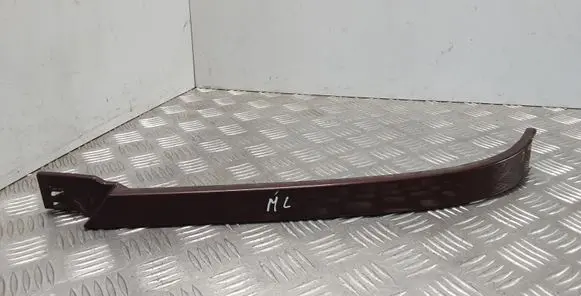 Mercedes-Benz ML W163 Under headlight/headlamp trim 1638260177