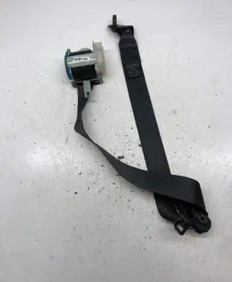 Hyundai ix 55 Rear seatbelt 898103J300