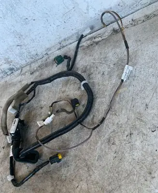 Nissan Juke I F15 Front door wiring loom