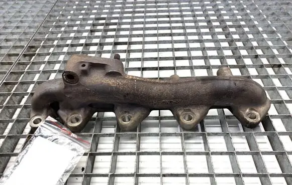 Hyundai ix35 Exhaust manifold 