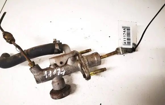 Nissan Primera Clutch master cylinder 