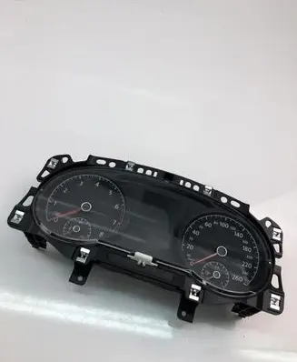 Speedometer (instrument cluster)