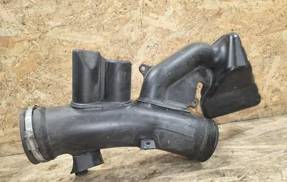 Jaguar XK - XKR Intake resonator 8W839G789B